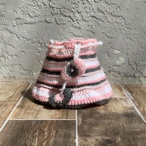 Crochet floral bucket pouch 💗 HANDMADE